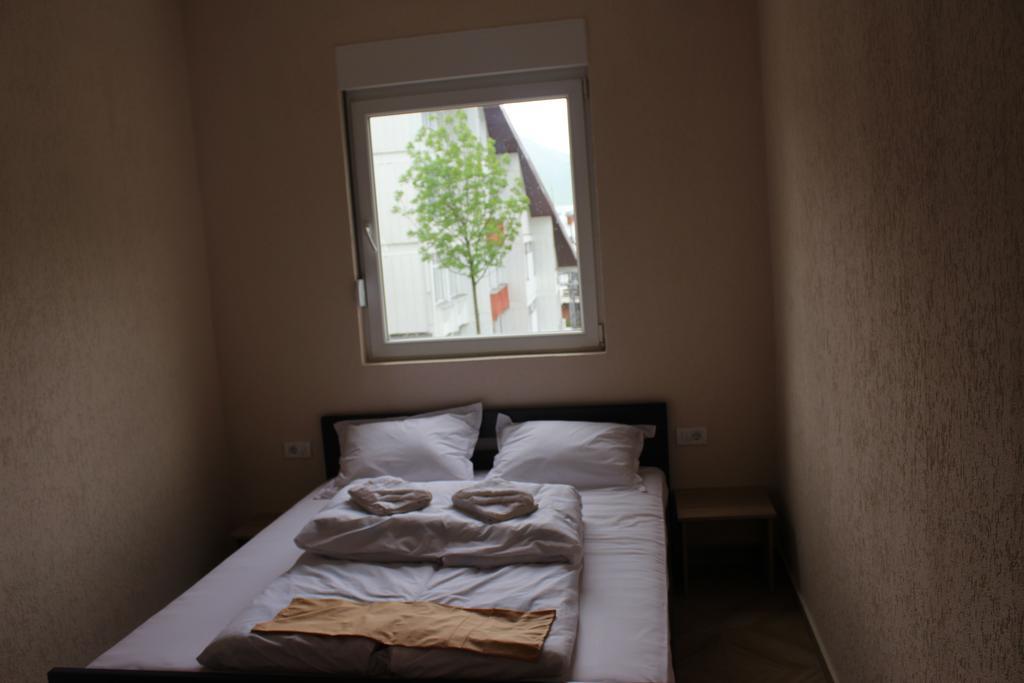Guesthouse Eko Piva بلوزين المظهر الخارجي الصورة