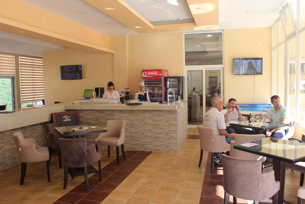 Guesthouse Eko Piva بلوزين المظهر الخارجي الصورة