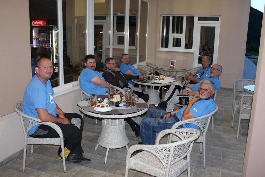 Guesthouse Eko Piva بلوزين المظهر الخارجي الصورة