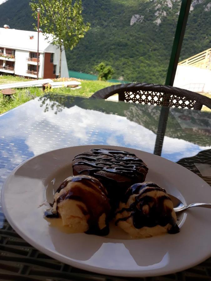 Guesthouse Eko Piva بلوزين المظهر الخارجي الصورة